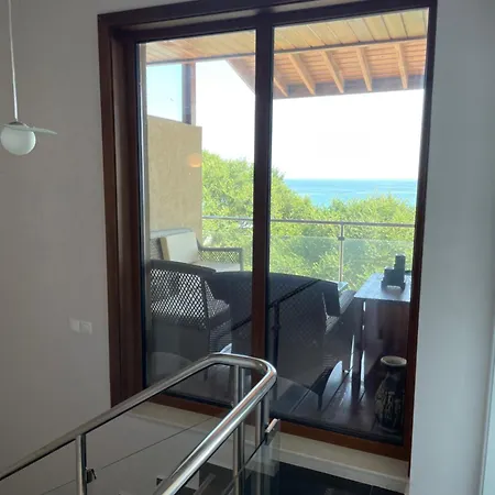 Apartmán First Line Lozenez Anron